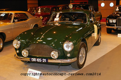 392 - 1957 Aston Martin DB2/4 MkIII coupé, rallye preparation. Sold 172 840 €